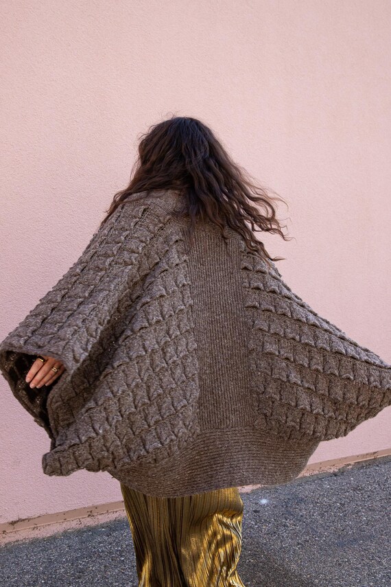 1984 Issey Miyake Oversized Chunky Cocoon Sweater / Museum 1984 Issey Miyake Oversized Chunky Cocoon Sweater / Museum
