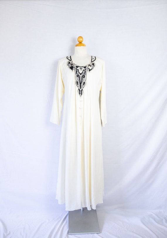 1970s white moroccan caftan / embroidered & beade… - image 2