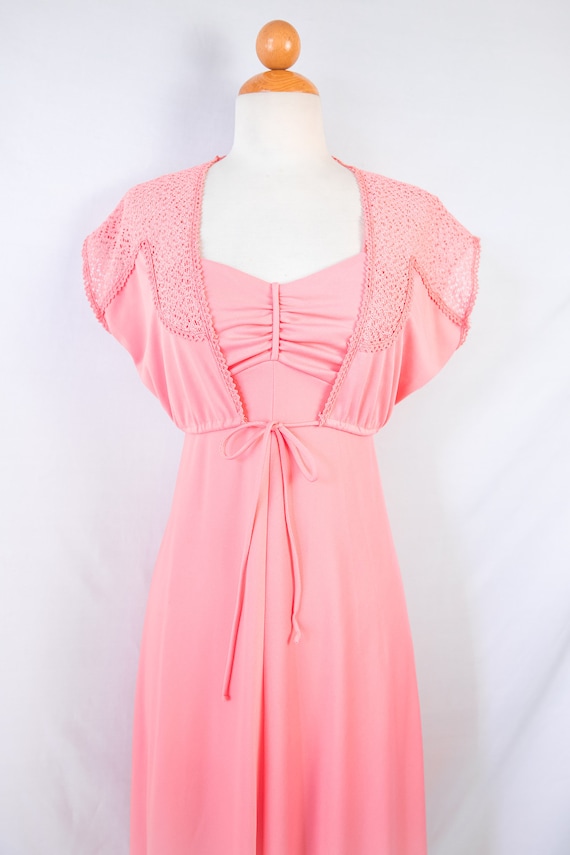 1970s pink maxi dress with matching crochet crop … - image 7