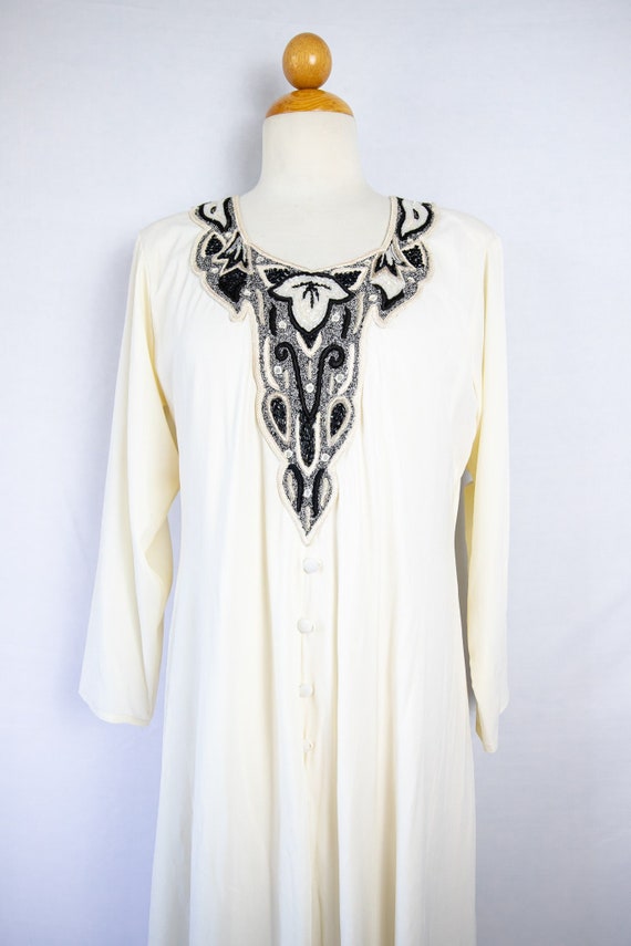 1970s white moroccan caftan / embroidered & beade… - image 1