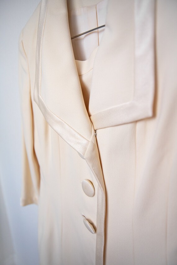 Albert Nipon Two Piece Ivory Suit Set