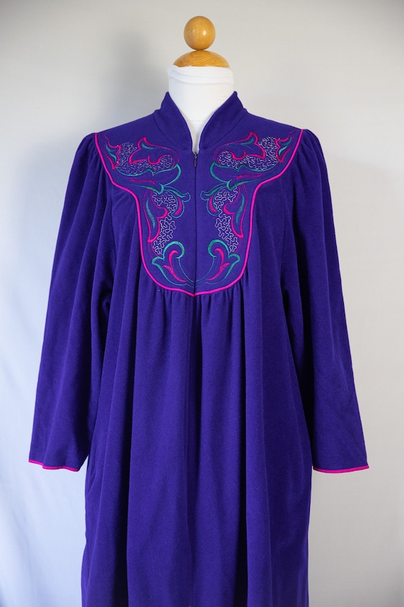 1970s Vanity Fair Cozy Fleece Purple House Dress