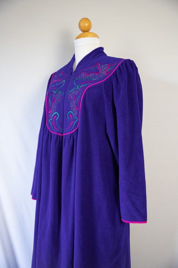 1970s Vanity Fair Cozy Fleece Purple House Dress - image 4