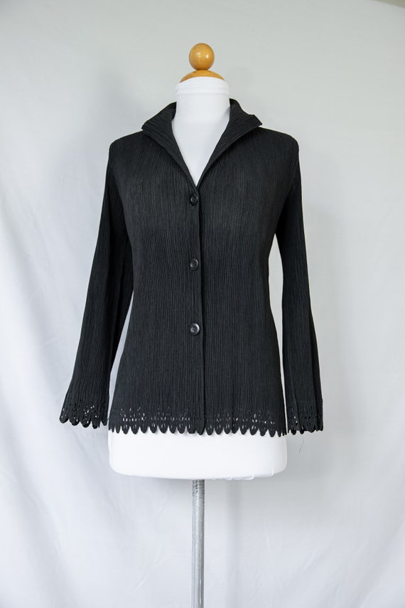 1990s Issey Miyake Plissé Black Button Down Blous… - image 2