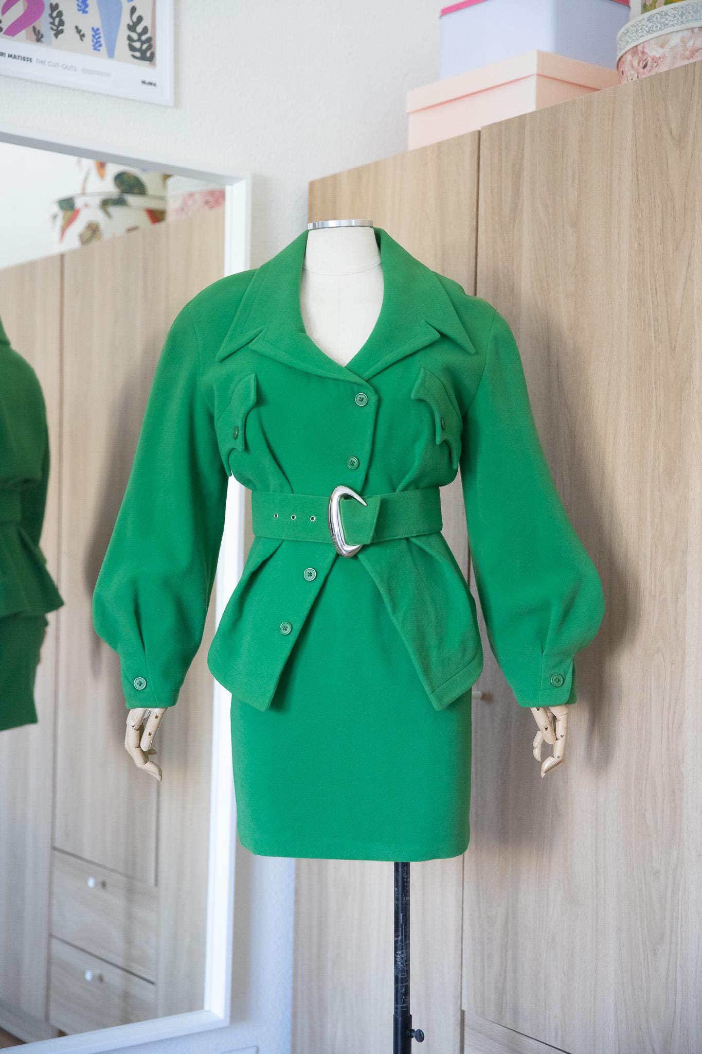 FrissonVintageGoods - Etsy
