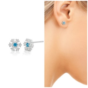 Snowflake blue flower elegant stud earring sterling silver • winter snowflake stud earring • minimalist stud earring • Christmas gift