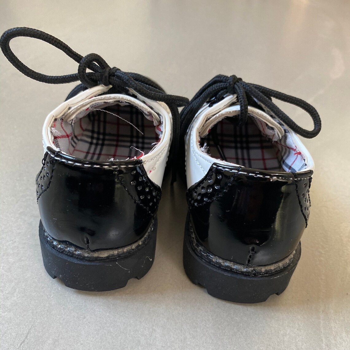 Vintage Baby/Black &amp; White Lace Up Saddle Oxford Shoes