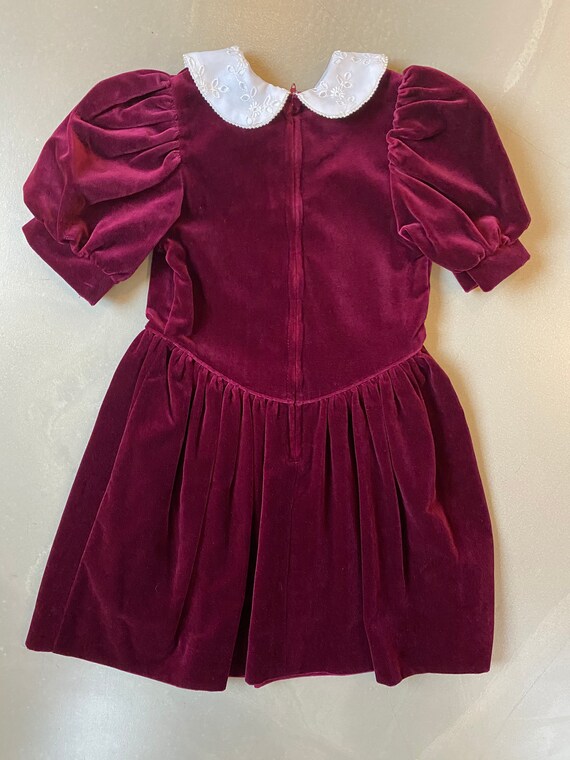 80s Vintage Kids Red Holiday Velvet Dress W/Peter… - image 3