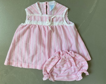 Vintage Baby 2pc set Pink Outfit/Boho Spring/Summer Outfit/Top & Bloomers Baby Retro set/ by Carters Size 12M