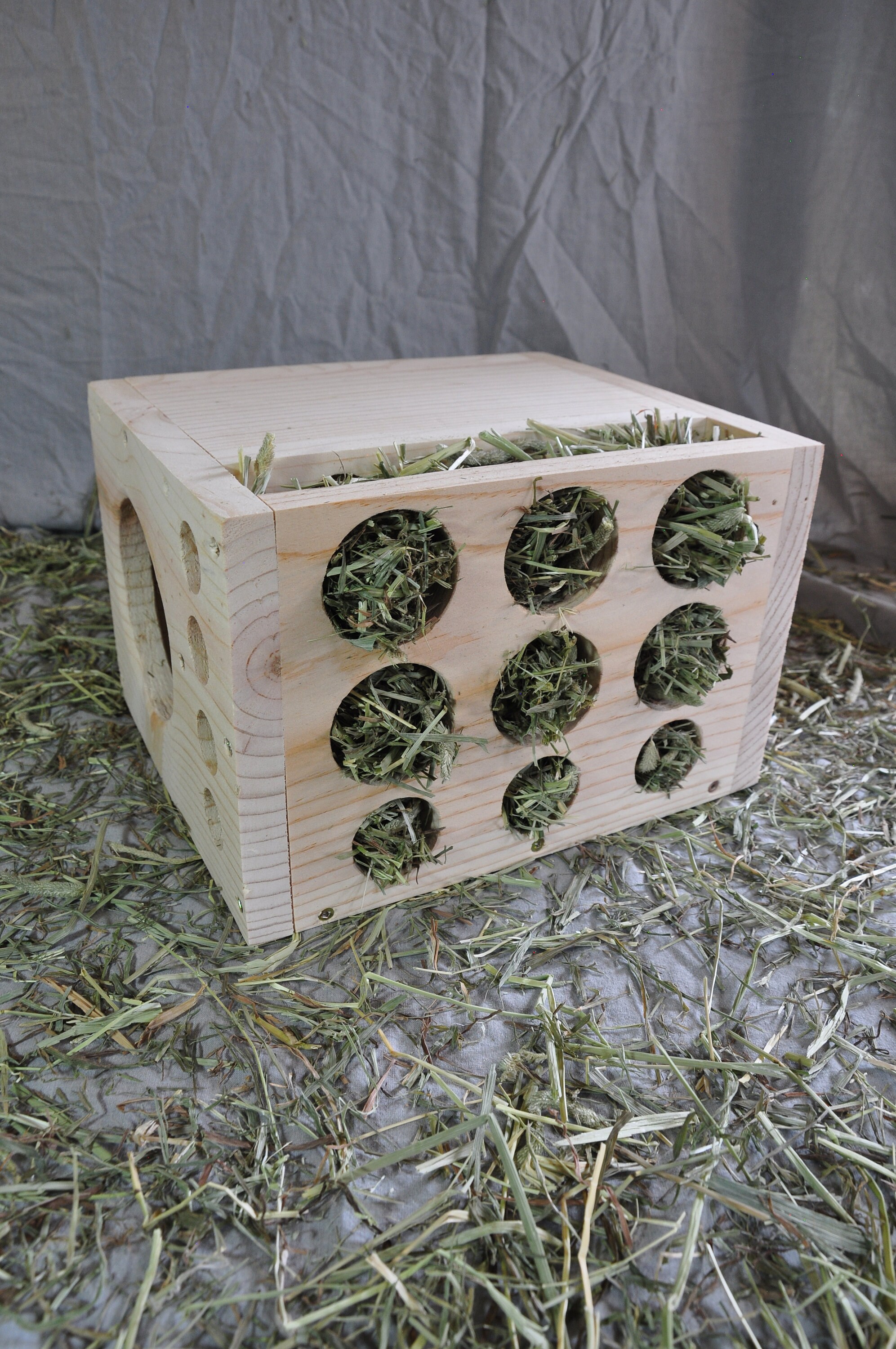 Small Animal Hide House met geïntegreerde hooirek voor Etsy