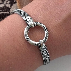 酸化加工スターリングシルバービスマルクチェーンブレスレット、繊細なヴィンテージスタイルのステートメントメッシュ控えめカラー