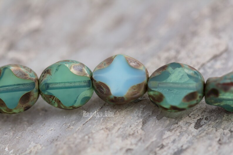 Premium Czech Glass 9x8mm Wavy Oval Beads 10 Beads Opalite Green Mix Diamond