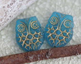 Marine Blue Horned Owl Czech Glass Beads 18x15mm, 2 beads/4 beads