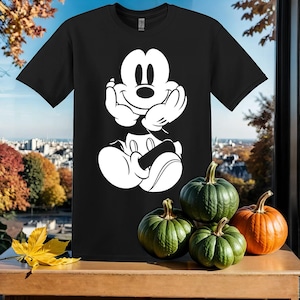 Mickey Mouse Thinking T-Shirt Tshirt T Shirt Hoodie Unisex Men Women Kids (S-5XL) | Gildan Top for Boys & Girls SY4