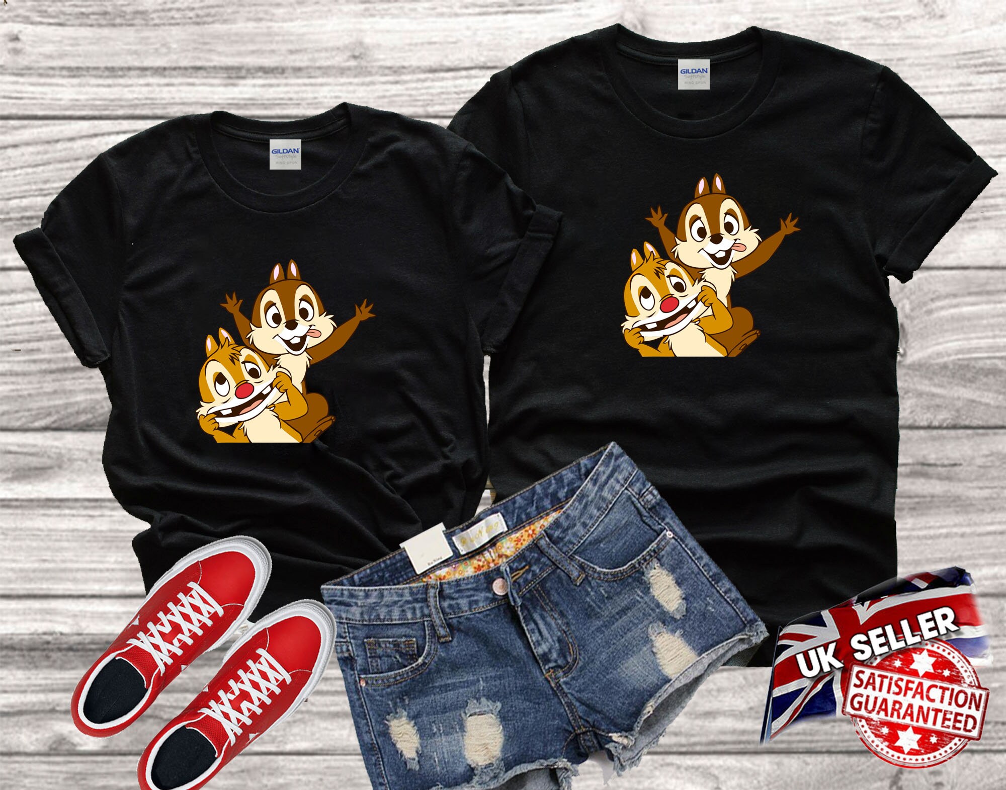 Discover Chip 'N Dale lustige Gesicht Tshirt