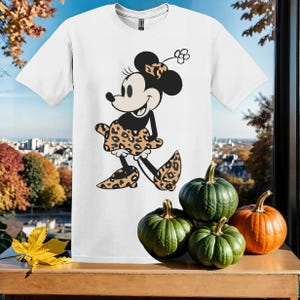 Disney Mickey And Friends Minnie T-Shirt Tshirt T Shirt Hoodie Unisex Men Women Kids (S-5XL) | Gildan Top for Boys & Girls SY215