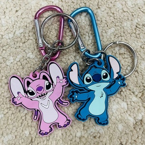 Anime Cartoon Disney Stitch Porte-clés Lilo & Point mignon poupée porte-clés  mode Couple sac ornement porte-clés voiture pendentif jouets cadeau 