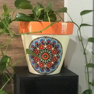 Mandala Decoupage Hand Painted Terracota Plant Pot