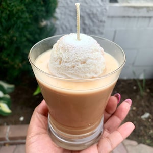 Rootbeer float candle