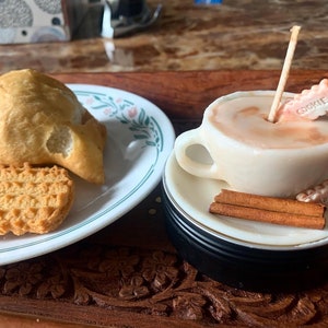 Chai da cup candle gift set w/chai pin
