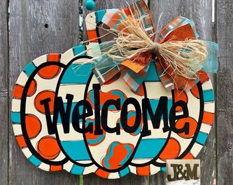 Welcome Pumpkin Door Hanger / Welcome Pumpkin Door Decor / Fall Door Hanger / Fall Door Decor / Welcome Door Hanger / Welcome Door Decor