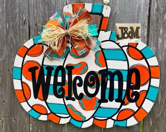 Welcome Pumpkin Door Hanger / Welcome Pumpkin Door Decor / Fall Door Hanger / Fall Door Decor / Welcome Door Hanger / Welcome Door Decor