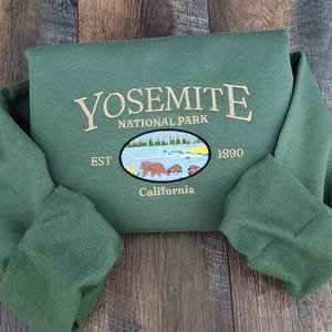 Yosemite California Embroidered Crewneck | Yosemite National Park | National Park Sweatshirt | Outdoor Lifestyle | Yosemite T-shirt