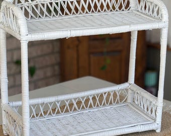 Vintage Wicker Shelf (White)