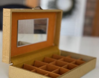Vintage Jewelry Box