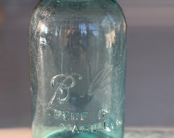 Vintage Aqua Glass Ball Jar with Original Zink Lid