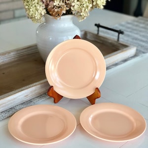 Vintage MELMAC in Pastel Pink set of 3 Lunch Plates (1950's)