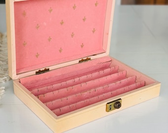 Vintage Jewelry Box