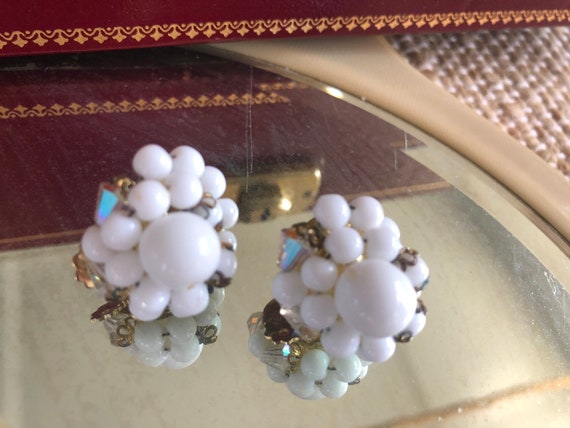 Vintage Clip Earrings - image 5