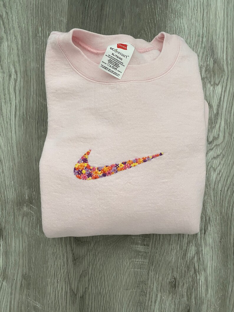 NIKE CUSTOM Embroidery HOODIE Sweatshirt Hand Embroidered Etsy