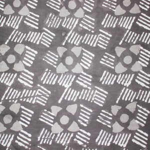 Brauner Batik Stoff: Jaipur Hand Block Print, 100% Baumwolle