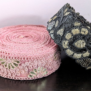 Adorno de encaje floral: aplique de diamantes de imitación rosa y negro - Rollo de 9 yardas