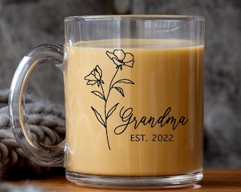 New Grandma to Be Mug, Mothers Day Mug, First Time Grandma, Baby Pregnancy Announcement, Baby Reveal, Favorite Grandma, First Grandchild