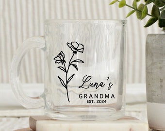 Custom Grandma Mug, New Grandma Mug Est date, Promoted to Mug, Pregnancy Announcement Cup, Granddaughter Grandson Gift, New Aunt Sister Gift