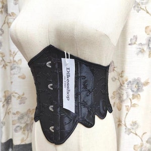 Vintage Floral Underbust Corset Belt: Renaissance Y2K Outfit