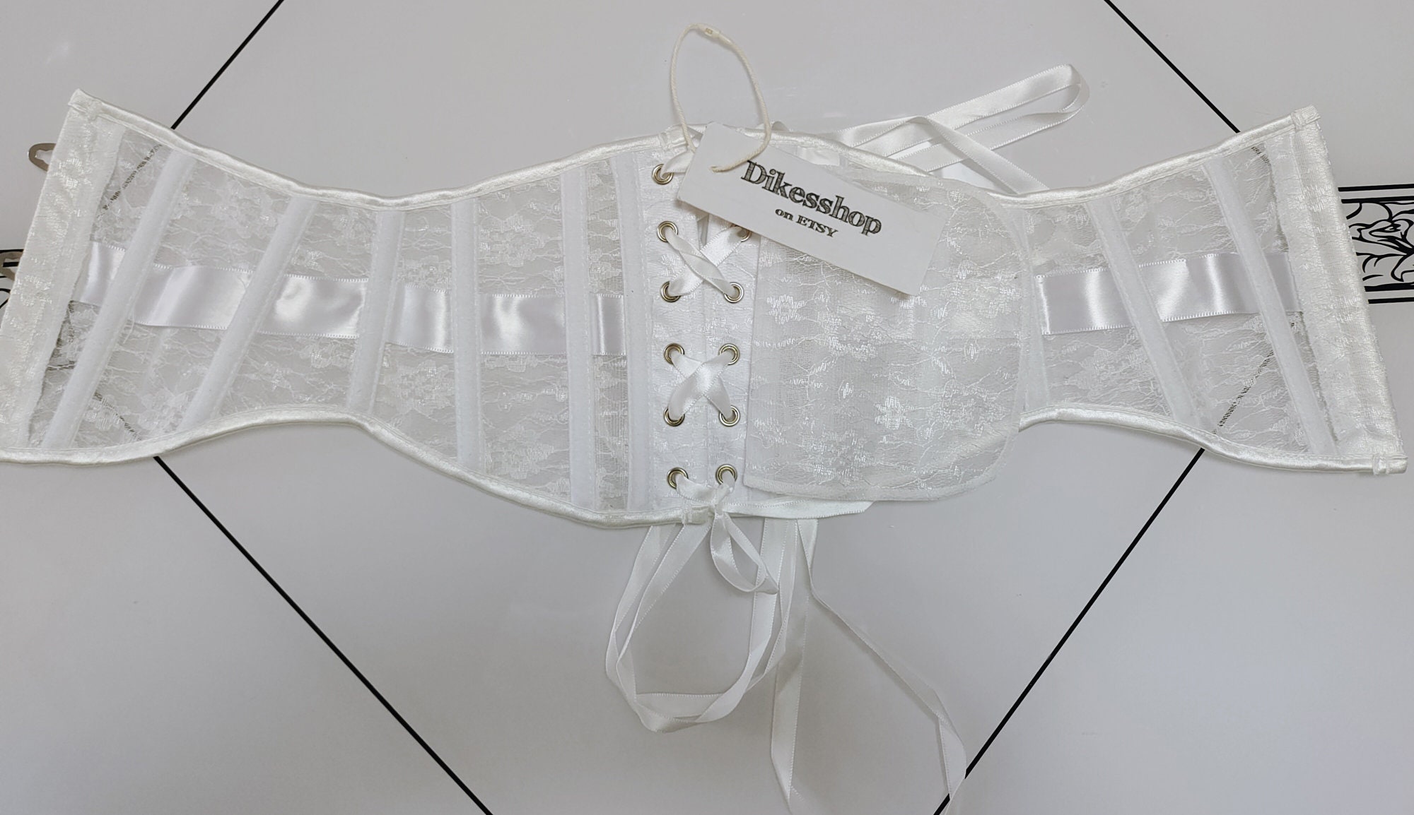 underbust belt