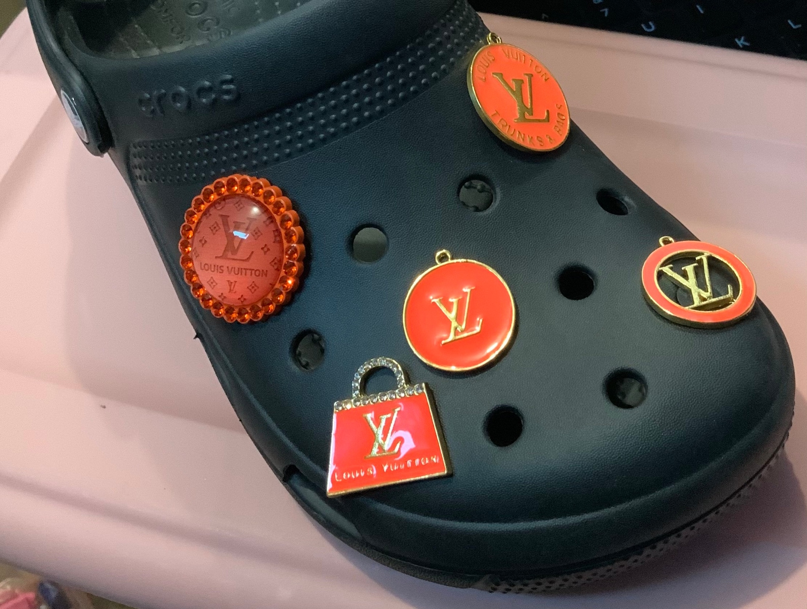 wave croc jibbitz