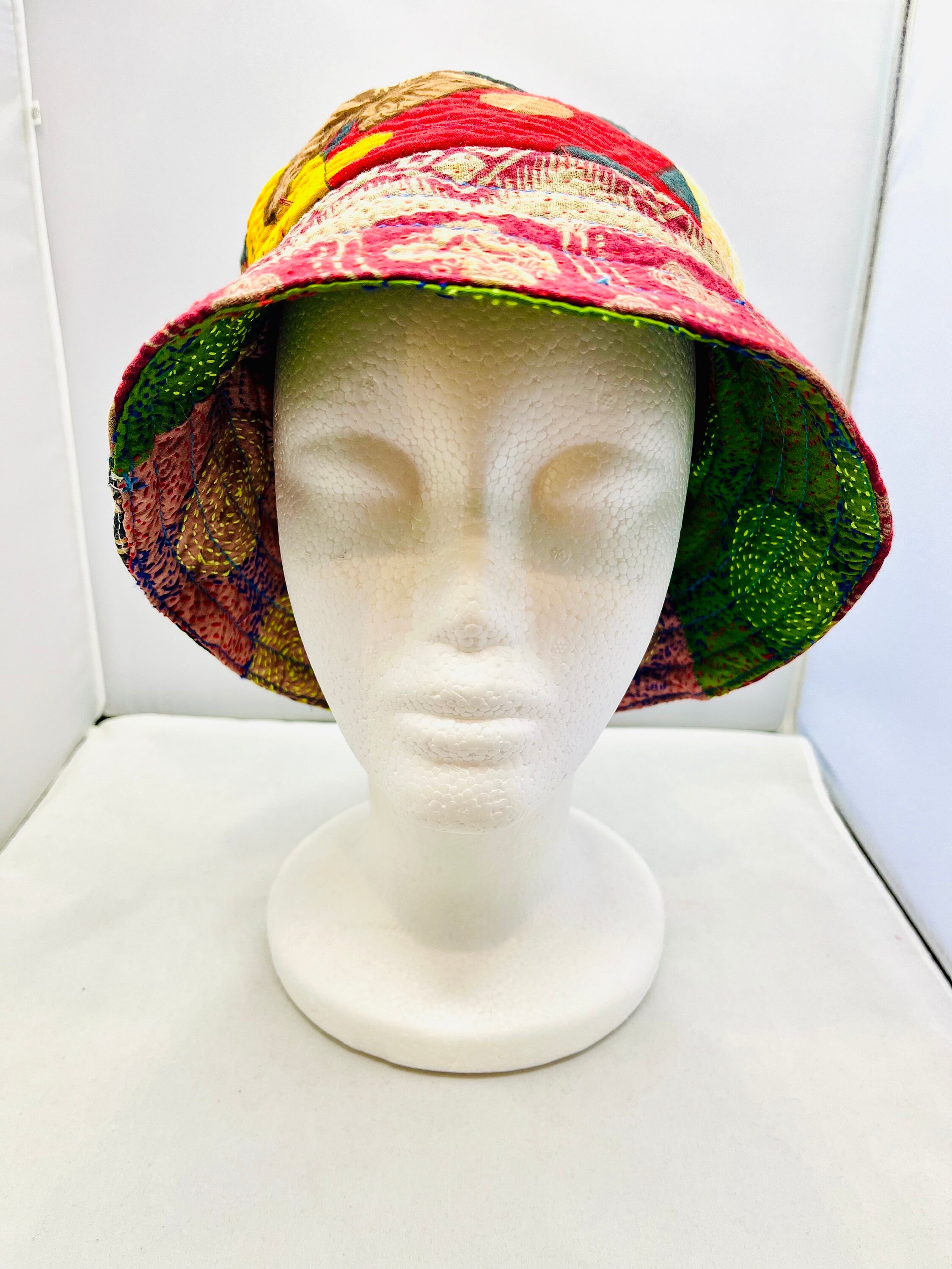 Kantha Bucket Hat - Etsy display picture 1