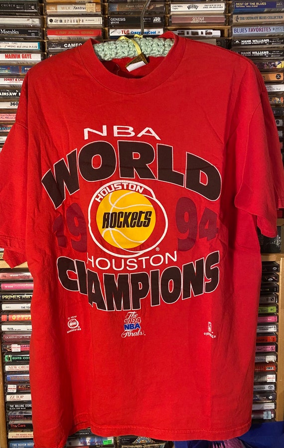 L, 1994 Houston Rockets championship shirt, vintag