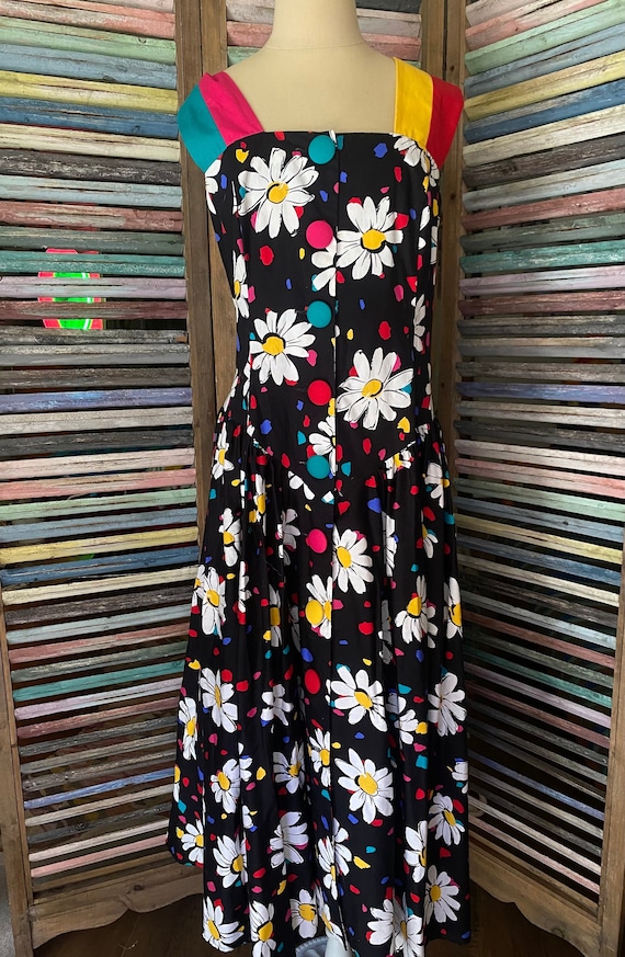 80’s Leslie Lucks Daisy Colorful Dress