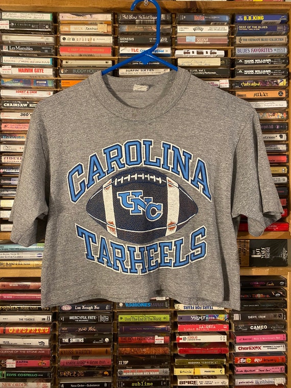 L, 1980s North Carolina Tarheels football Velva Sh