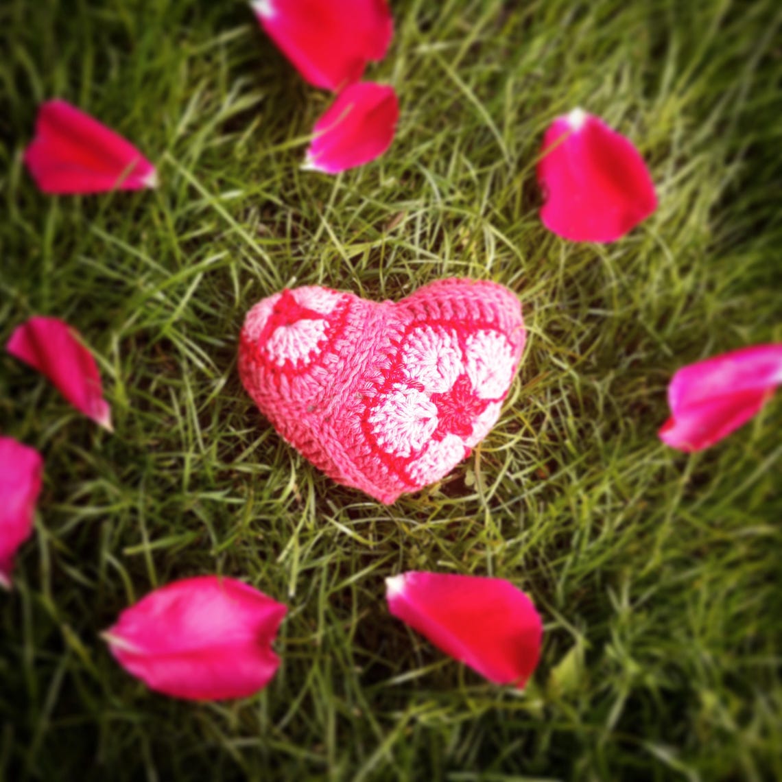 Crochet Pattern for a Heart With African Flowers as PDF Granny Heart ...