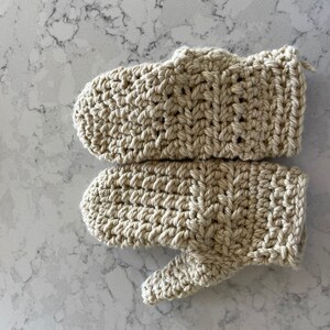 Crochet mittens