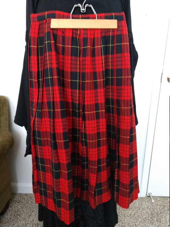 Woman's Wool Tartan Hostess Skirt - image 2