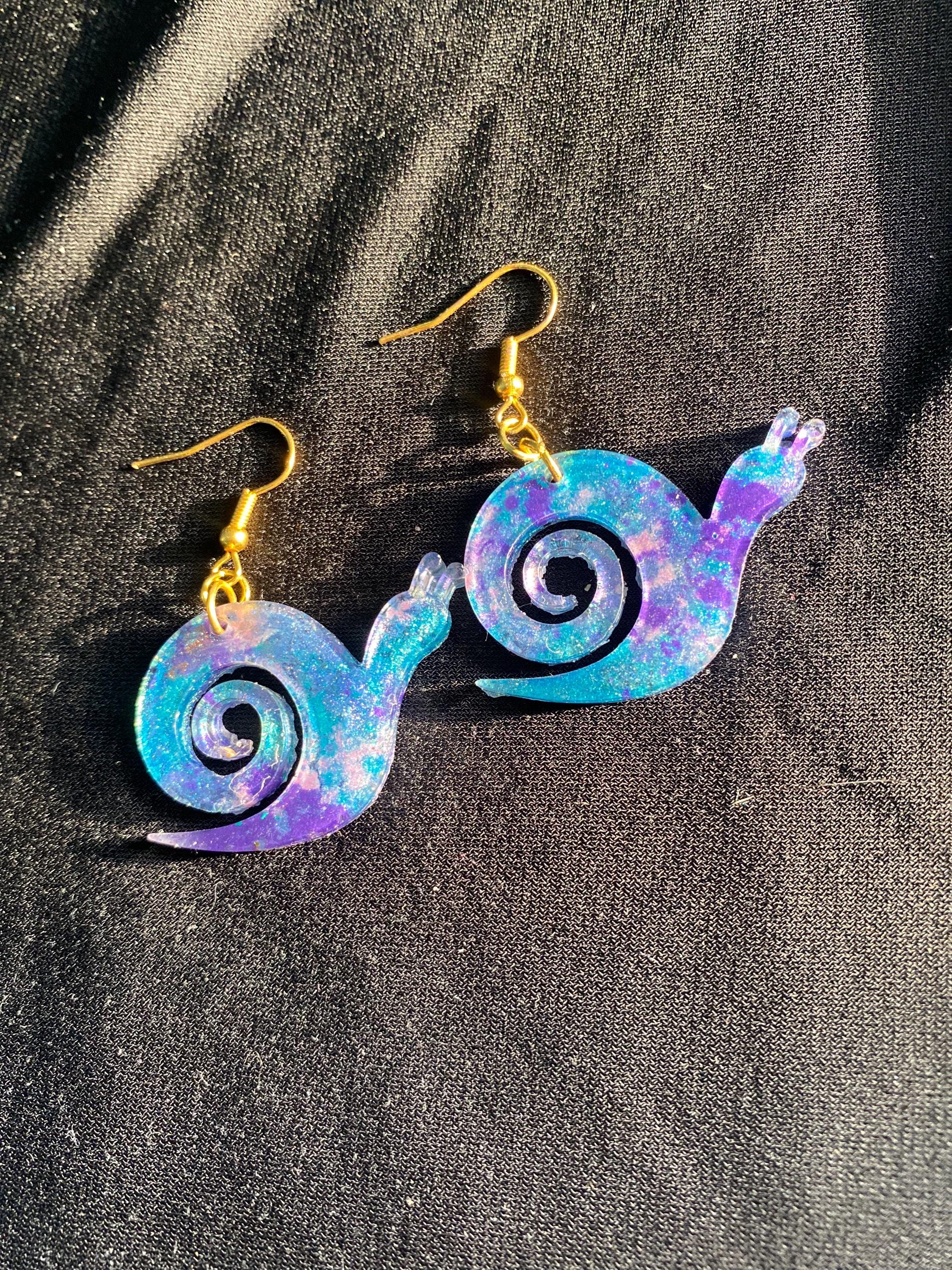 Snail Earrings Gift for Snail Lover, Tie Dye Resin Dangle Earrings ...