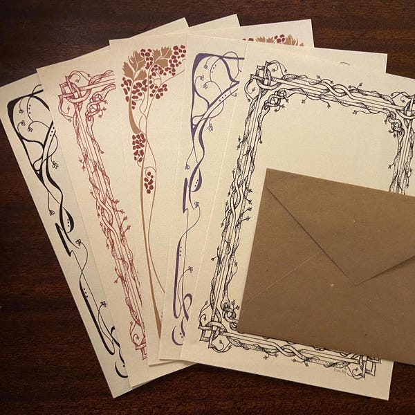¡Paquete variado! Pequeño juego de papelería Art Nouveau surtida con sobres.